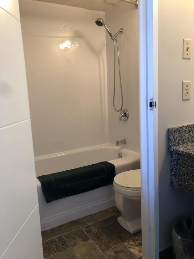 Arbour Ridge Inn & Suites Kindersley Esterno foto
